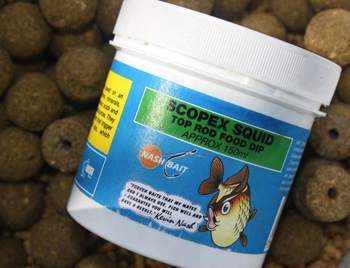 Food Dips create residual food smells and keep pulling the carp back for more – winter essential