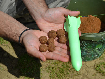 Keep your balls small and use a bait rocket, or bigger balls can be spodded