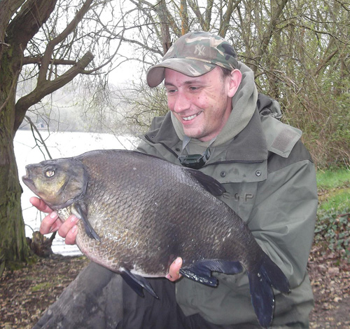 I hope I've inspired you to give it a go and connect with a specimen bream - like this fish of 11lb 6oz