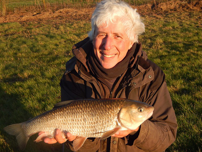 These chunky, cheese-loving Loddon chub are fighting fit at this time of year. This one went 5lb 6oz and did a fine impersonation of a barbel for while!