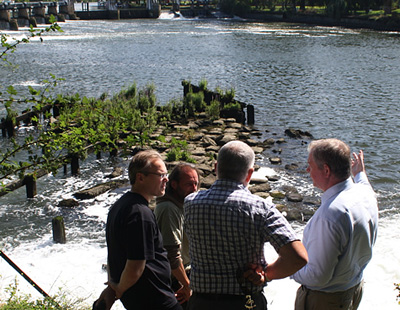 Angling Trust's Dr Alan Butterworth, Dave Harvey and Richard Crimp (TAC) brief Tom Harris on the problems of hydropower in lowland rivers