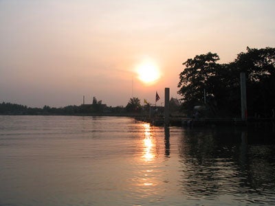 Maeklong River